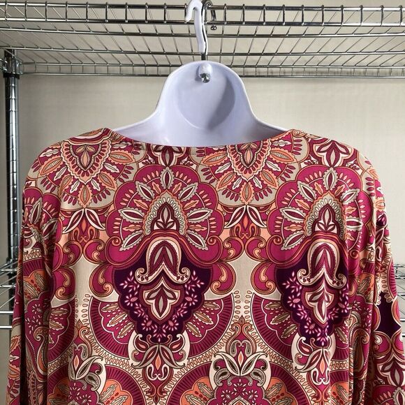Chico's‎ Women's Pink Medallion Top Size 3 XL Bell Sleeves Regal Ornate Flowy - Picture 9 of 10
